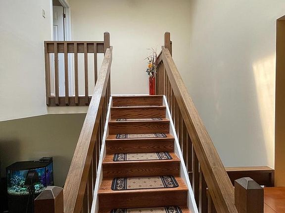 4th image of 5454 Doral Dr