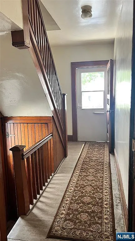 3 bed, 1.0 bath, $2,200 — Photo 4