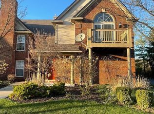 28030 Carlton Way Dr #28030, Novi, MI 48377