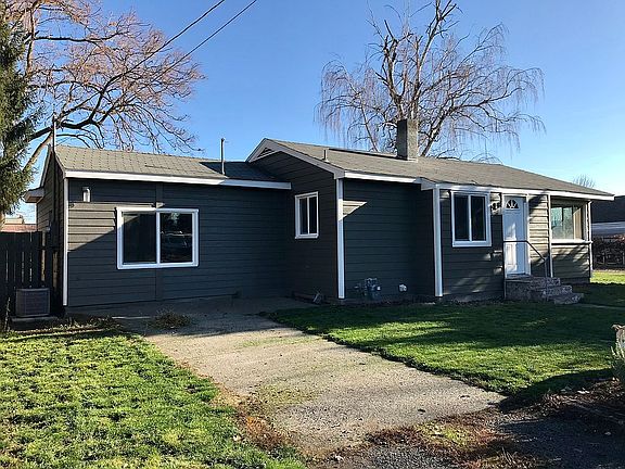 2nd image of 727 Ankeny St
