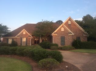 223 Meadowlands Dr, Brandon, MS