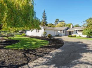 44 El Camino Moraga, Orinda, CA 94563