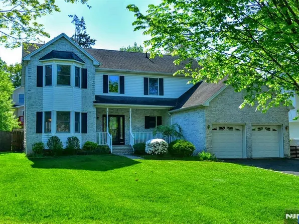 540 Burlington St, Paramus, NJ 07652