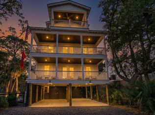 42 Battery Park Rd, Edisto Island, SC 29438