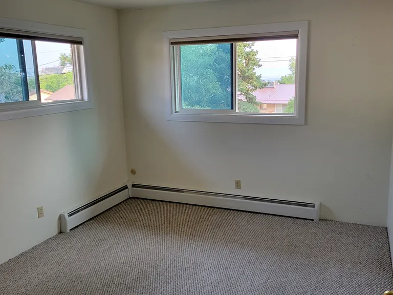 1924 Winne Ave #1924 — Photo 7