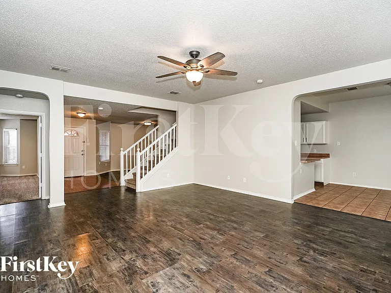 5293 Chessie Cir — Photo 5