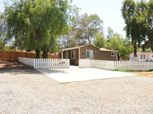 Vista Cottages, 897 Vista Grande Rd #2, El Cajon, CA 92019