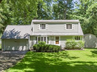 2575 Dodd Rd, Willoughby Hills, OH 44094