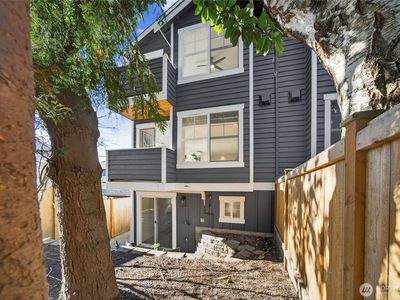 3828 Interlake Avenue N #A, Seattle, WA, 98103