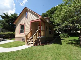 3119 Gene Field Rd, Saint Joseph, MO 64506