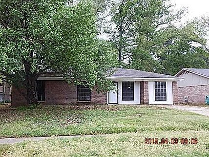 1st image of 3513 Baywood Dr