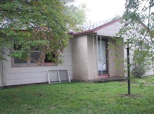 503 Vernon St, Buckner, MO 64016