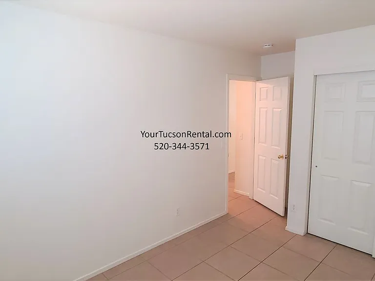 1983 W Calle Cielo De Oro — Photo 22