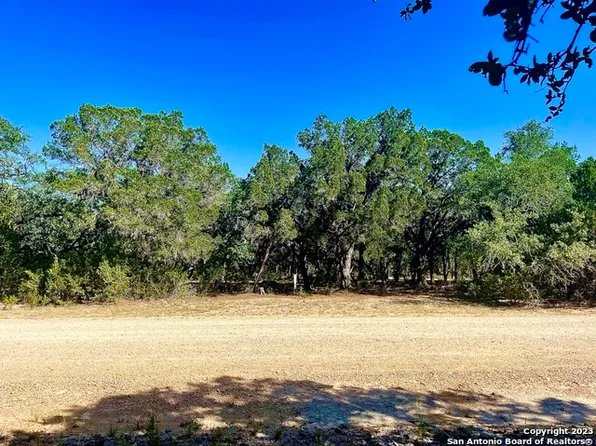 421 AND 422 Ridge Trail LOT 421, Bandera, TX 78003
