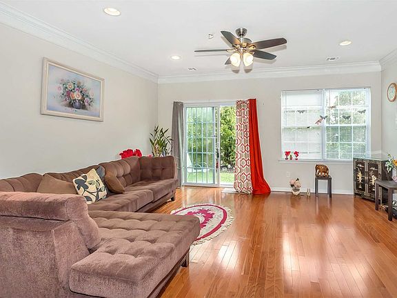 5th image of 207 Bethaven Ln