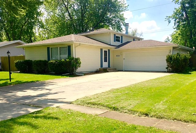 1st image of 49 Karen Dr
