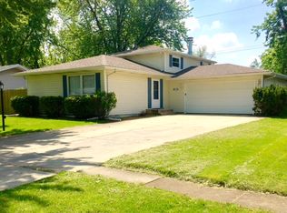 49 Karen Dr, Bourbonnais, IL 60914