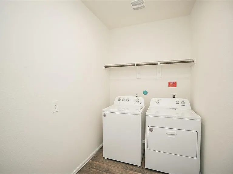 5210 Becker Hills Ln — Photo 18