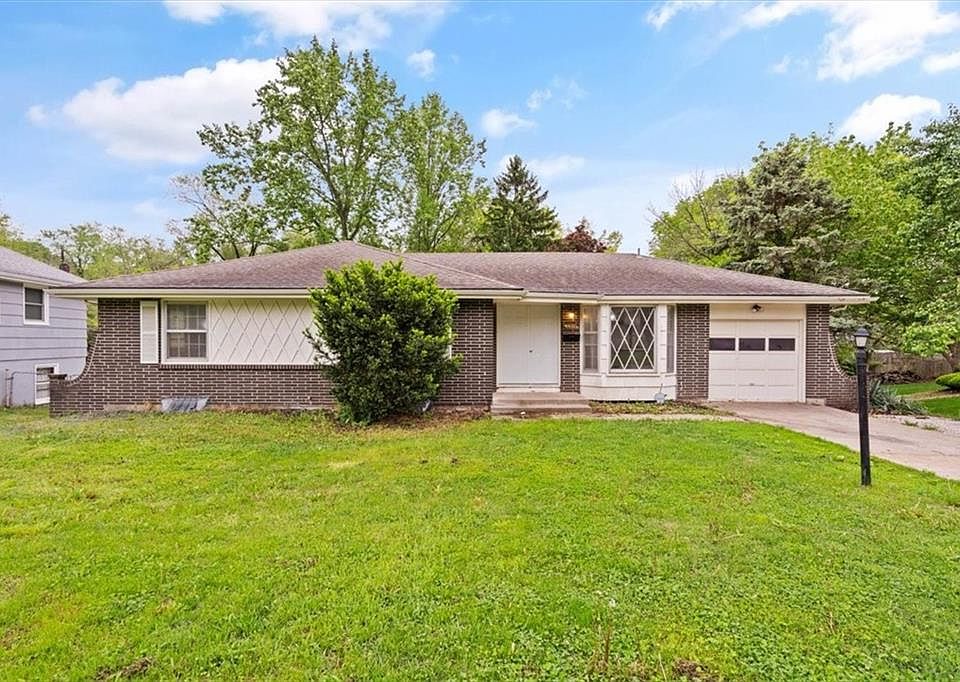 6303 E 102nd Ter, Kansas City, MO 64134 | Zillow