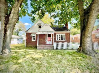 385 Massillon Rd, Akron, OH 44312