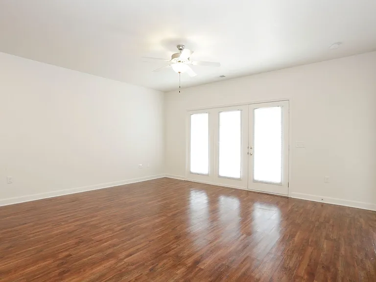 706 Inverness Rd — Photo 4
