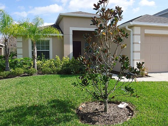 3rd image of 2833 Carrickton Cir