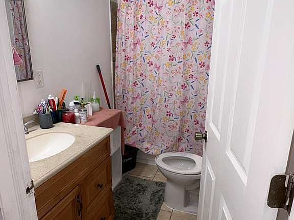 2nd image of 52 S Miller St #2
