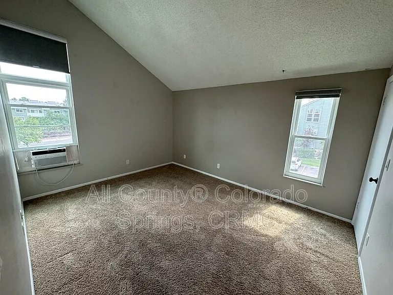 120 W Rockrimmon Blvd #303 — Photo 11