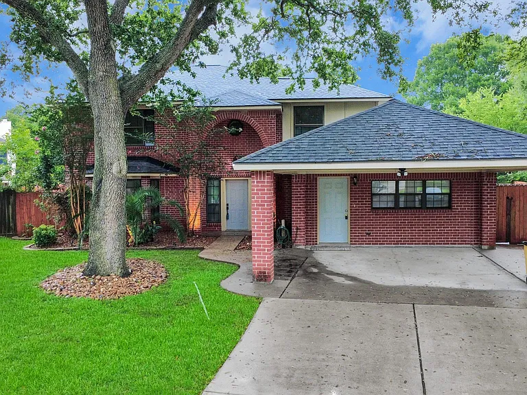 3310 Little Farms Ct — Photo 3