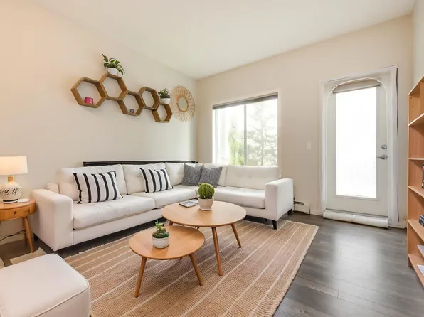 1820 Rutherford Rd SW #120, Edmonton, AB T6W 2K6
