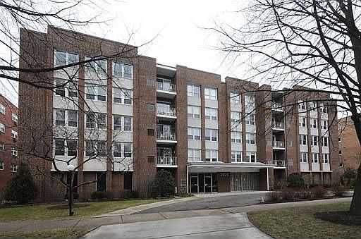 2nd image of 2025 Sherman Ave APT 410
