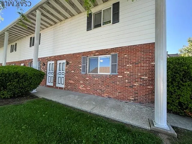 608 Sunberry St #4 — Photo 5