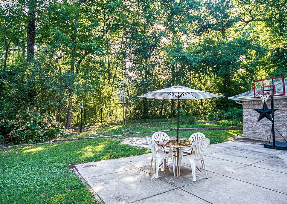 2nd image of 2005 Azalea Cir