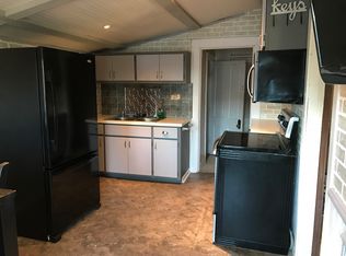 1102 S 50th St, Omaha, NE 68106