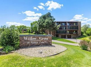 35 Nathan Ln N APT 121, Plymouth, MN 55441