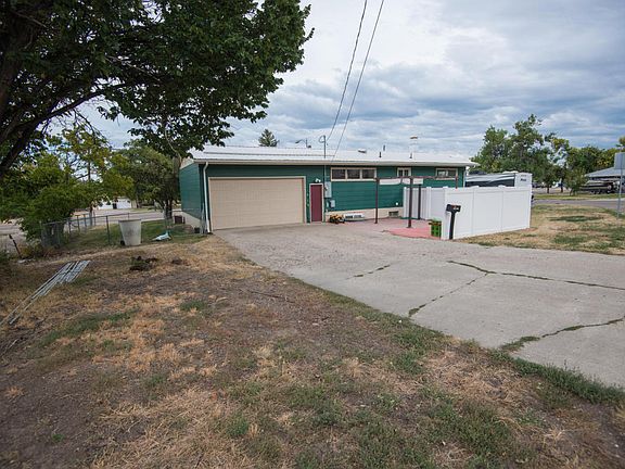 4th image of 1540 5th Ave