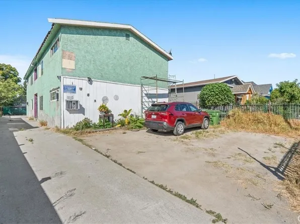 1362 E 20th St, Los Angeles, CA 90011