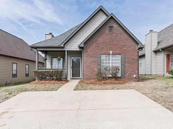 115 Charlton Ln, Calera, AL 35040