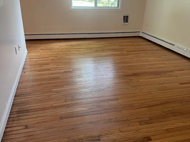 5 Wood Ave #3E — Photo 10