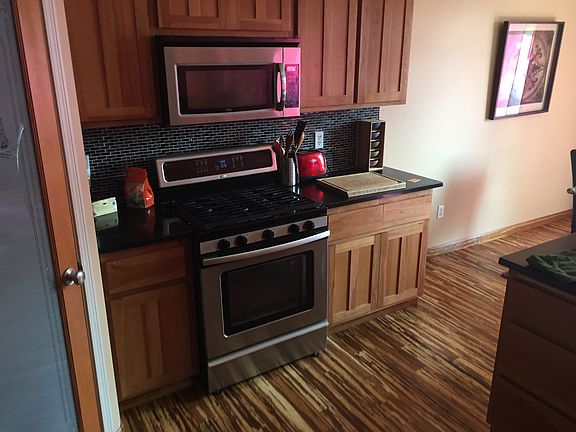 4th image of 3014 NE 120th Ave