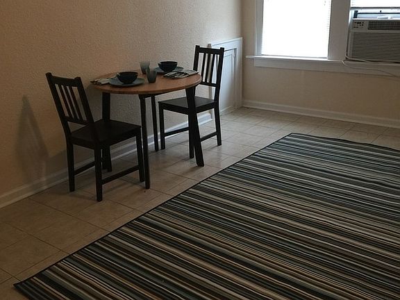 4th image of 1421 Grand Ave APT 201