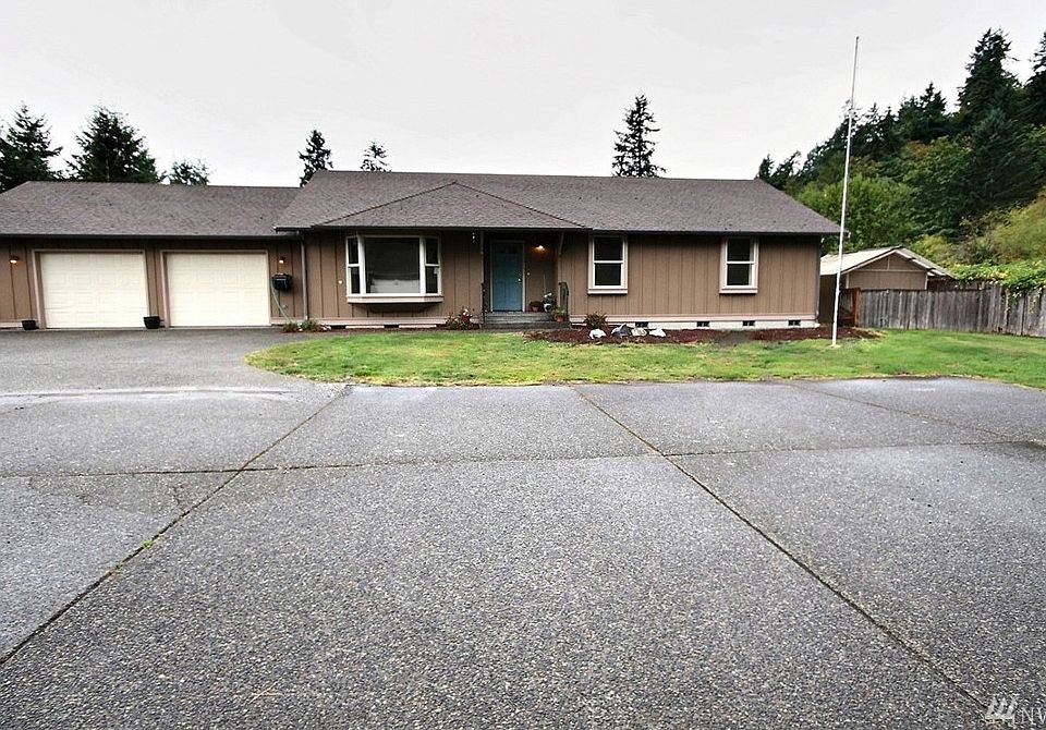 Inviting rambler with plenty of off-street parking.