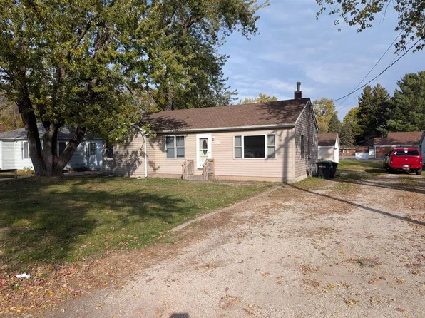 5468 Mulberry Ave, Portage, IN 46368