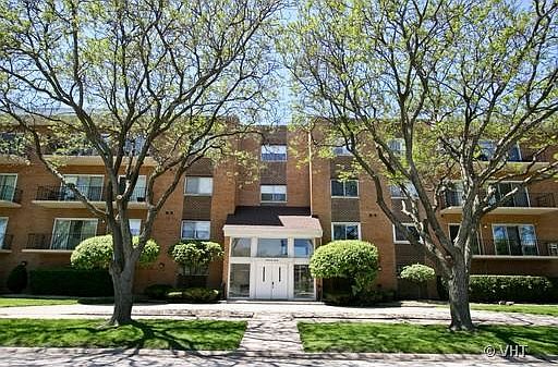 1st image of 9620 S Komensky Ave APT 303