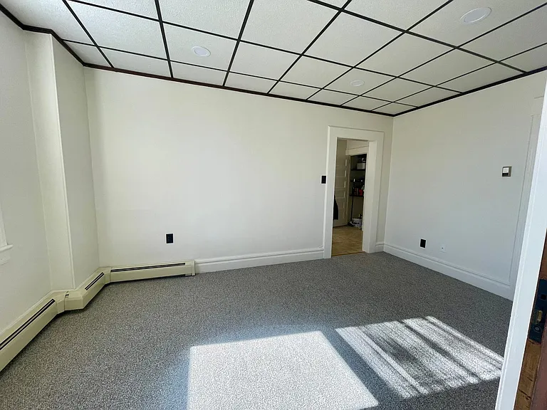 109 Main St #5 — Photo 6