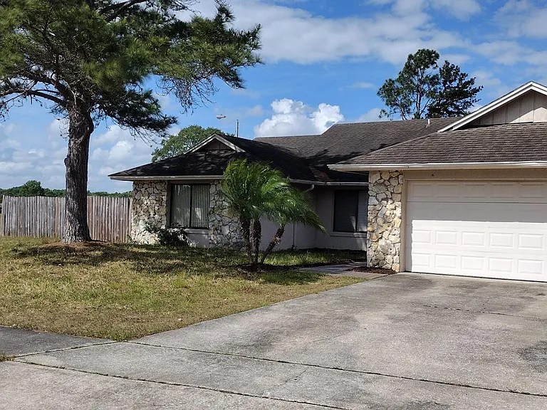 1020 Cama Ct — Photo 1