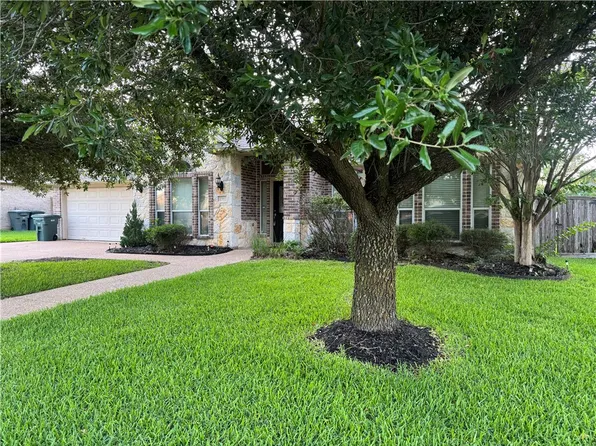 2703 Colony Glen Dr, Bryan, TX 77808