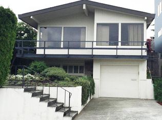 3220 Arapahoe Pl W, Seattle, WA 98199