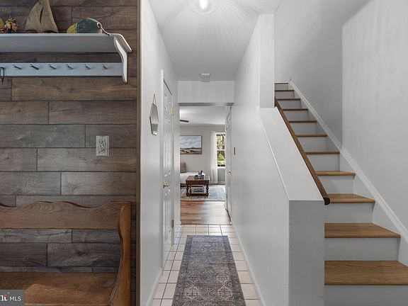 4th image of 51 Walden Mill Way