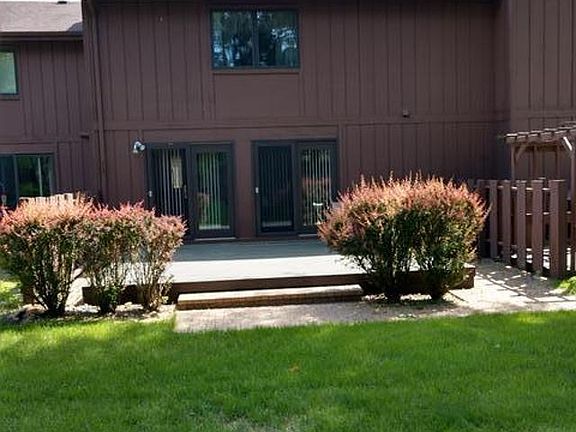 2nd image of 4950 Grandview Cir #50